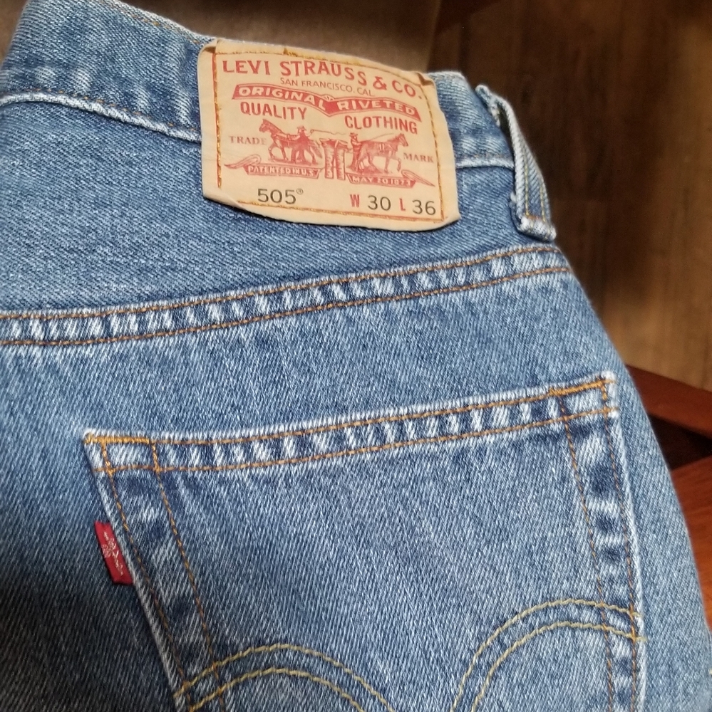 LEVI'S MEN'S 30X36 REGULAR FIT JEANS